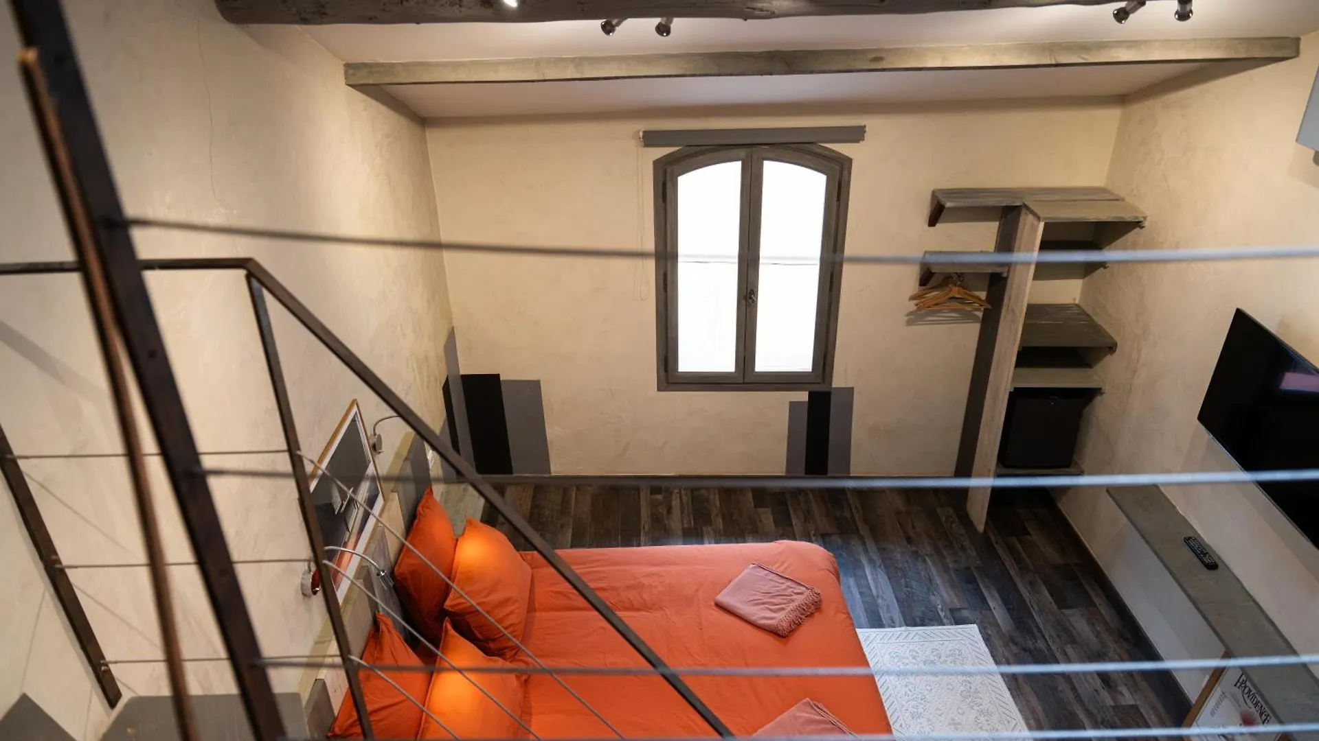 Maison De Charme En Centre-Ville 4 A 6 Personnes Arles France