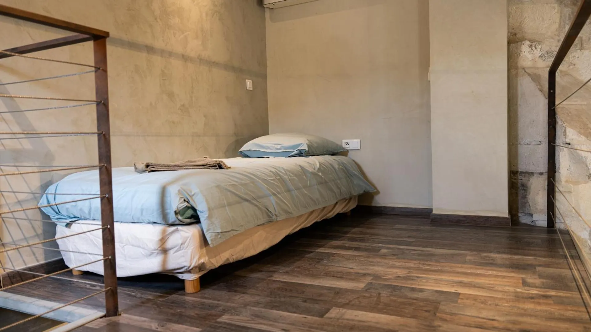 Maison De Charme En Centre-Ville 4 A 6 Personnes Arles France